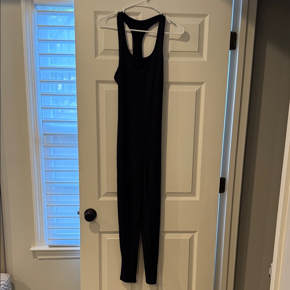 SHEIN Black Sleeveless Jumpsuit